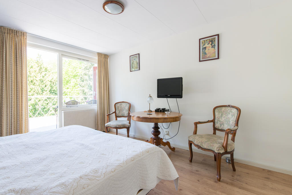 Bed And Breakfast Hoorn Hoorn  Habitación foto